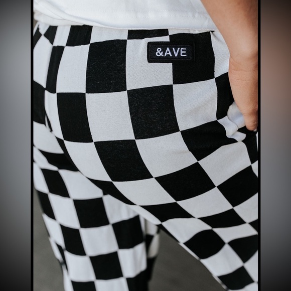 Ampersand Ave Checkered Joggers Black Jack - Picture 5 of 6